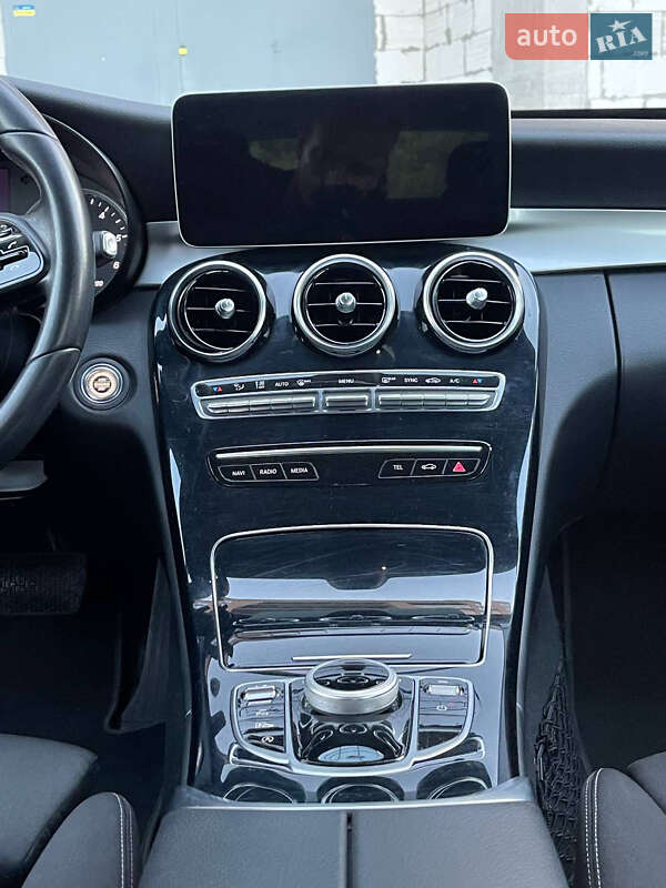 Универсал Mercedes-Benz C-Class 2019 в Хмельницком