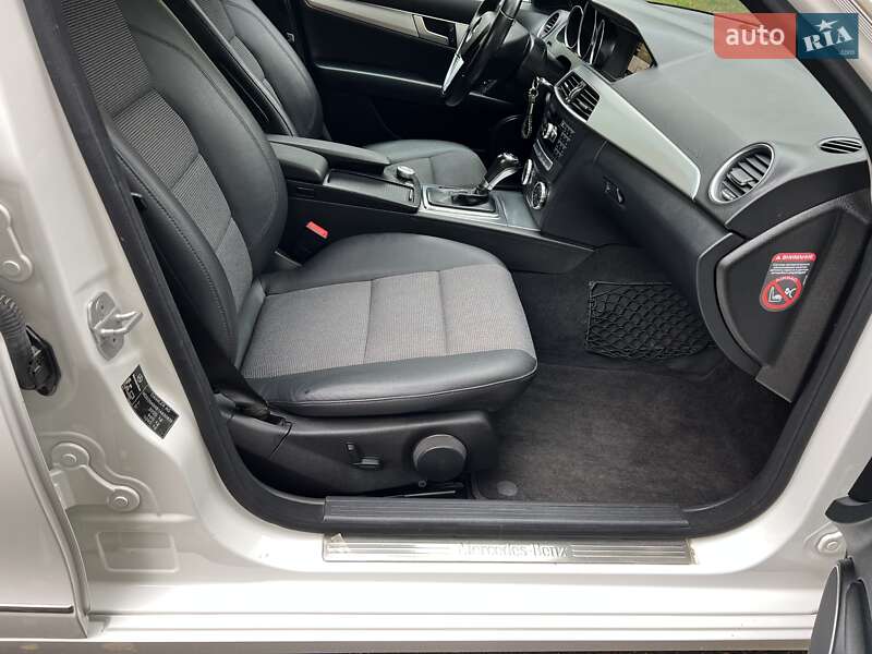 Седан Mercedes-Benz C-Class 2013 в Одесі