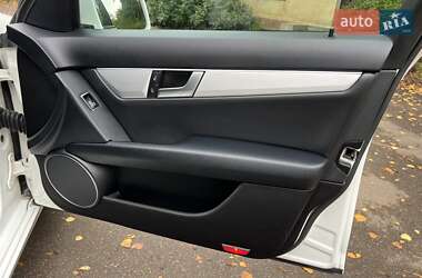 Седан Mercedes-Benz C-Class 2013 в 