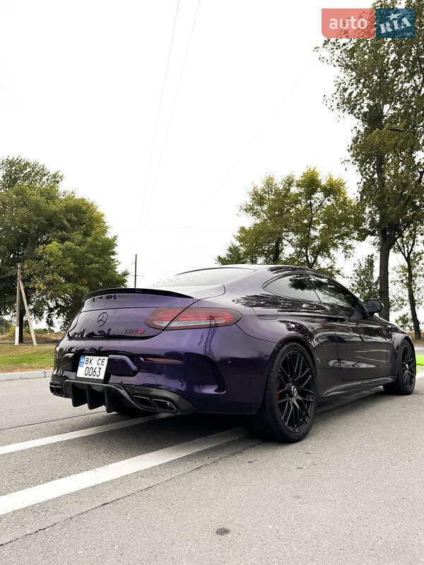 Седан Mercedes-Benz C-Class 2017 в Днепре