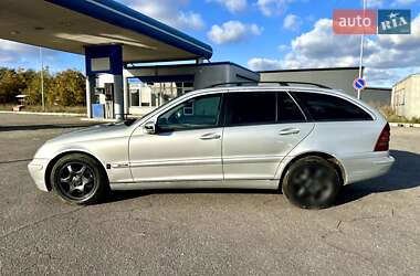 Универсал Mercedes-Benz C-Class 2002 в 