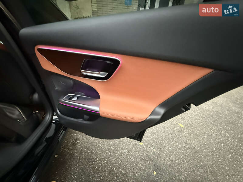 Седан Mercedes-Benz C-Class 2023 в Киеве