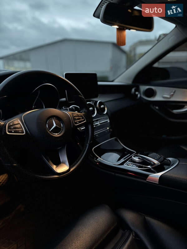 Седан Mercedes-Benz C-Class 2016 в Черновцах фото 16 Седан Mercedes-Benz C-Class 2016 в Черновцах