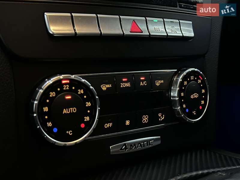 Седан Mercedes-Benz C-Class 2013 в Николаеве