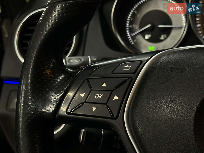 Седан Mercedes-Benz C-Class 2013 в Николаеве