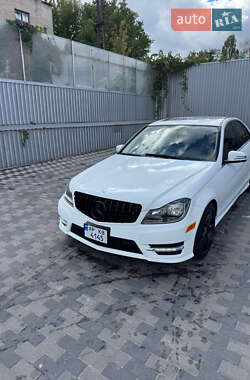 Седан Mercedes-Benz C-Class 2013 в 