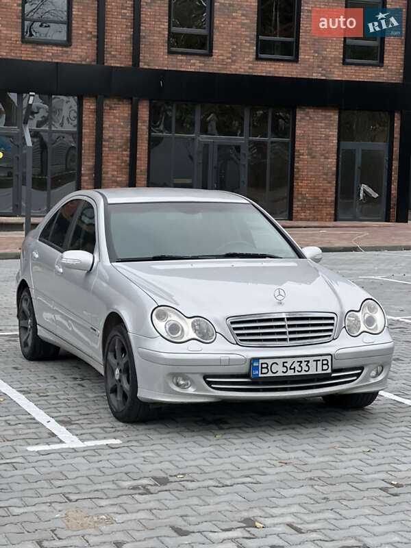 Седан Mercedes-Benz C-Class 2006 в Вінниці
