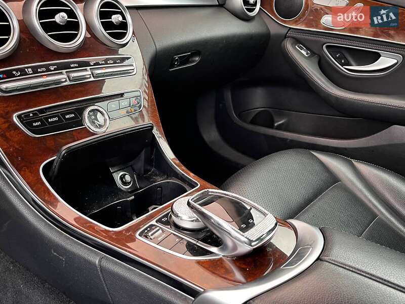 Седан Mercedes-Benz C-Class 2015 в Луцьку