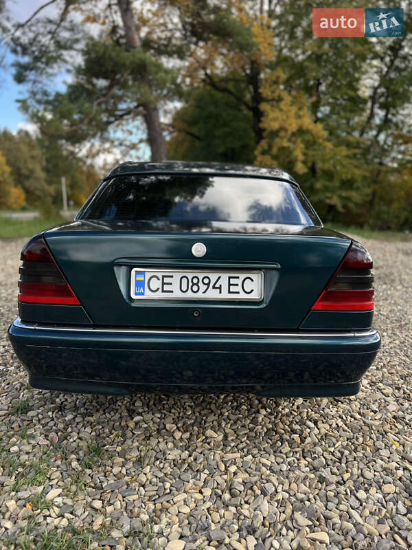 Седан Mercedes-Benz C-Class 1998 в Черновцах
