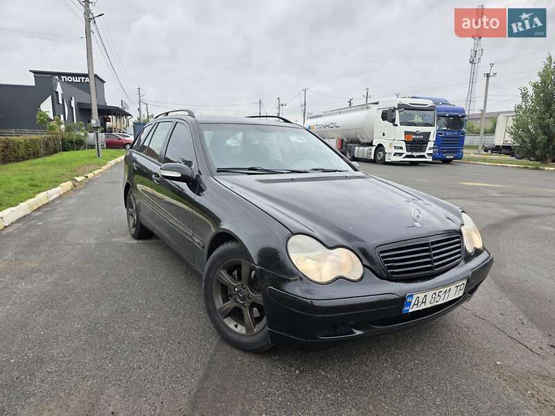 Mercedes-Benz C-Class 2001 Mercedes-Benz C-Class 2001