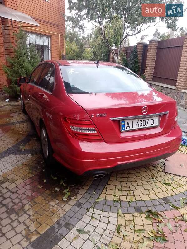 Седан Mercedes-Benz C-Class 2014 в Киеве