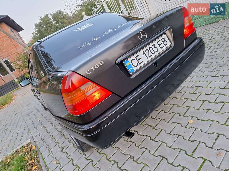 Седан Mercedes-Benz C-Class 1994 в Чернівцях