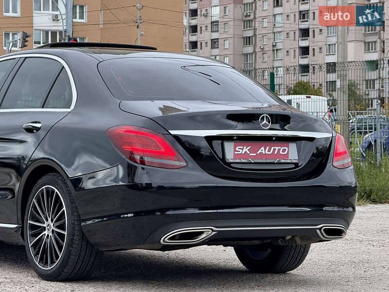 Седан Mercedes-Benz C-Class 2021 в Киеве