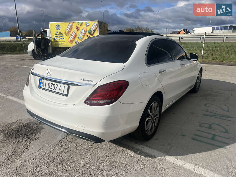 Седан Mercedes-Benz C-Class 2018 в Києві