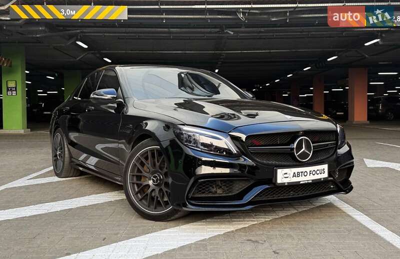 Седан Mercedes-Benz C-Class 2017 в Киеве