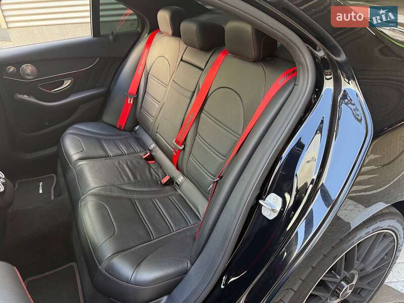 Седан Mercedes-Benz C-Class 2017 в Киеве