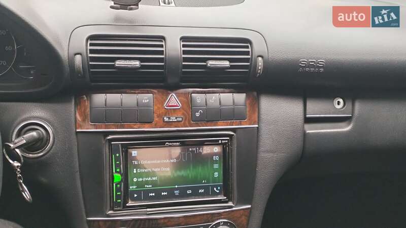 Седан Mercedes-Benz C-Class 2004 в Новій Одесі