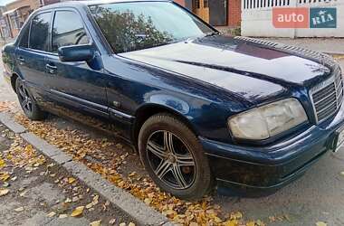 Седан Mercedes-Benz C-Class 1996 в 