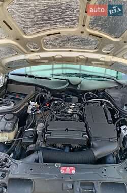 Седан Mercedes-Benz C-Class 2003 в 