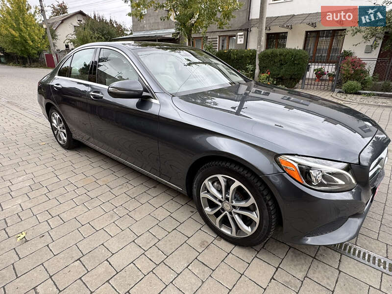 Седан Mercedes-Benz C-Class 2016 в Львове