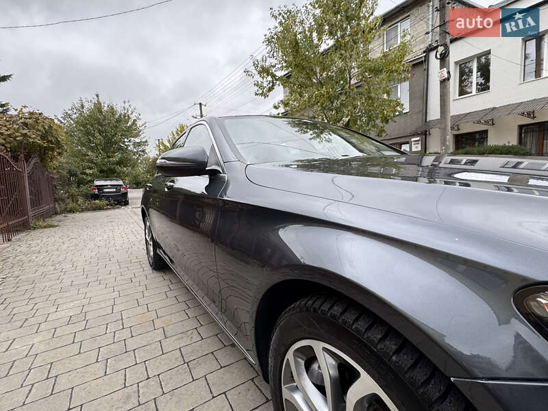 Седан Mercedes-Benz C-Class 2016 в Львове