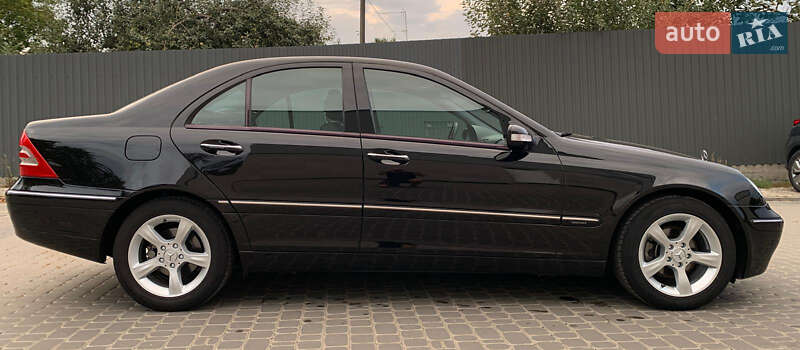 Седан Mercedes-Benz C-Class 2003 в Нестерварке фото 4 Седан Mercedes-Benz C-Class 2003 в Нестерварке