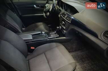 Седан Mercedes-Benz C-Class 2013 в 
