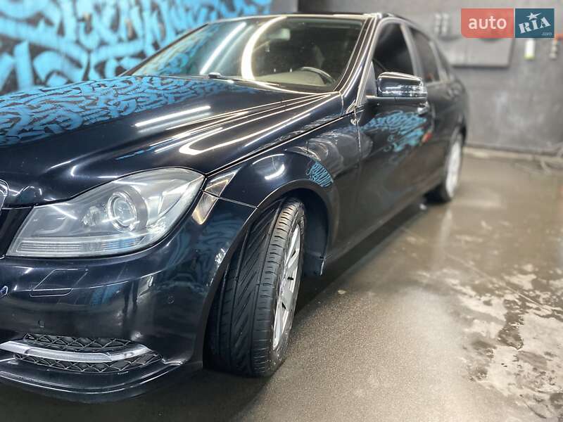 Седан Mercedes-Benz C-Class 2013 в Макарове