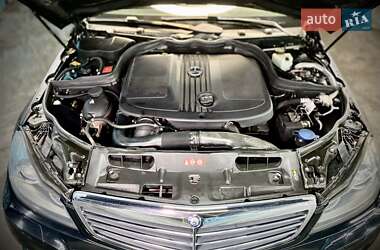 Седан Mercedes-Benz C-Class 2013 в 