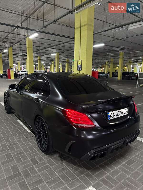 Седан Mercedes-Benz C-Class 2017 в Киеве