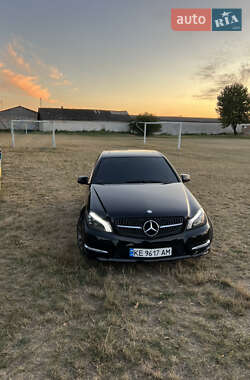 Седан Mercedes-Benz C-Class 2011 в 