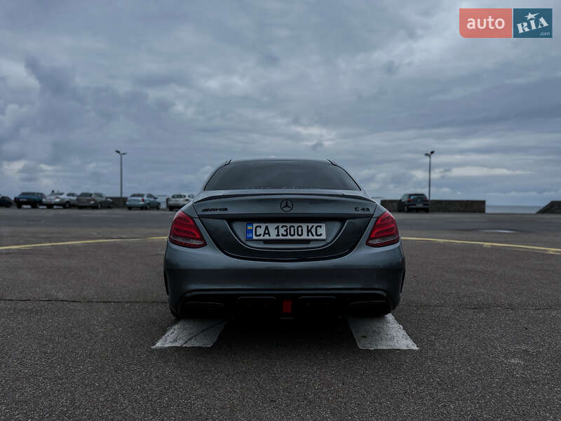 Седан Mercedes-Benz C-Class 2018 в Черкасах