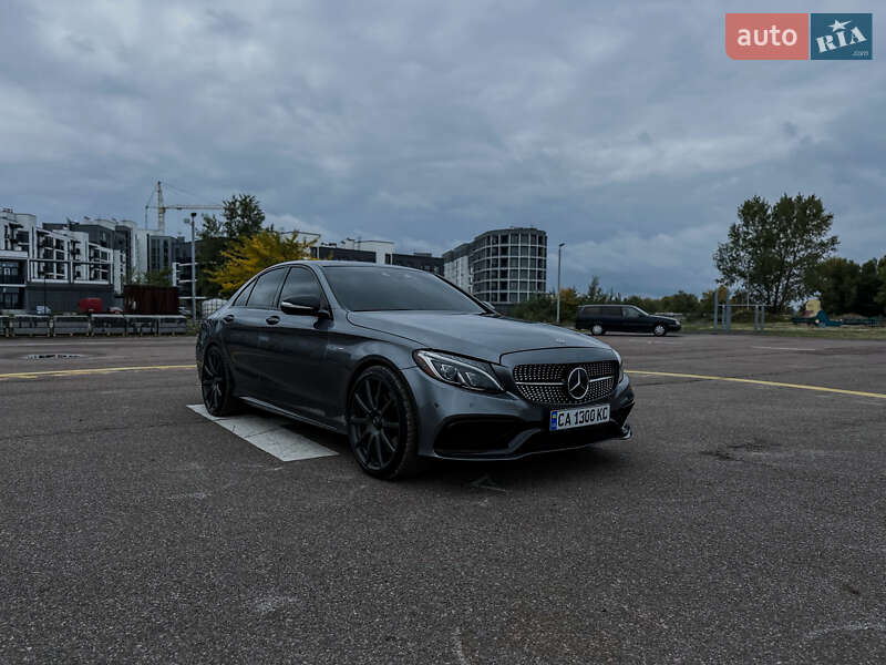 Седан Mercedes-Benz C-Class 2018 в Черкасах