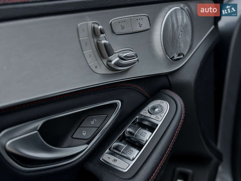 Седан Mercedes-Benz C-Class 2018 в Черкасах