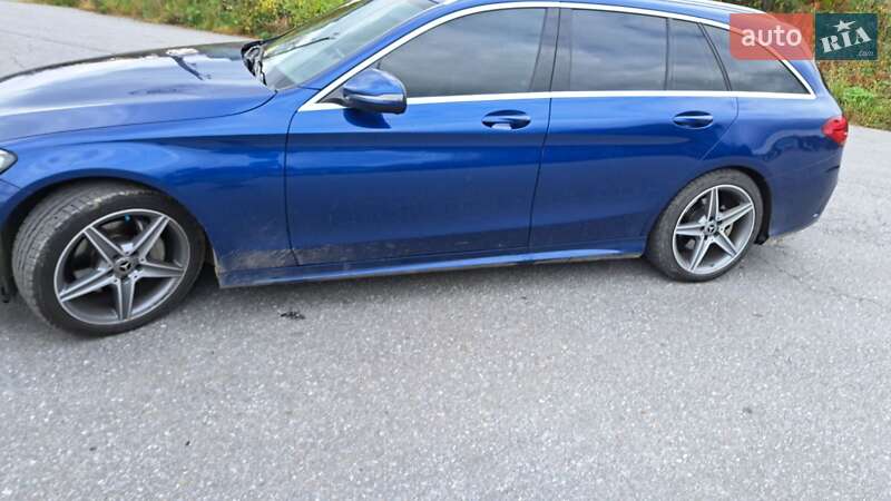 Универсал Mercedes-Benz C-Class 2017 в Стрые фото 2 Универсал Mercedes-Benz C-Class 2017 в Стрые
