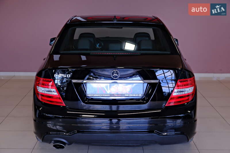 Седан Mercedes-Benz C-Class 2014 в Одессе