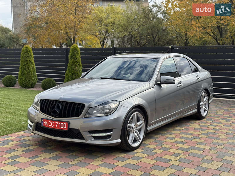 Седан Mercedes-Benz C-Class 2013 в Ивано-Франковске