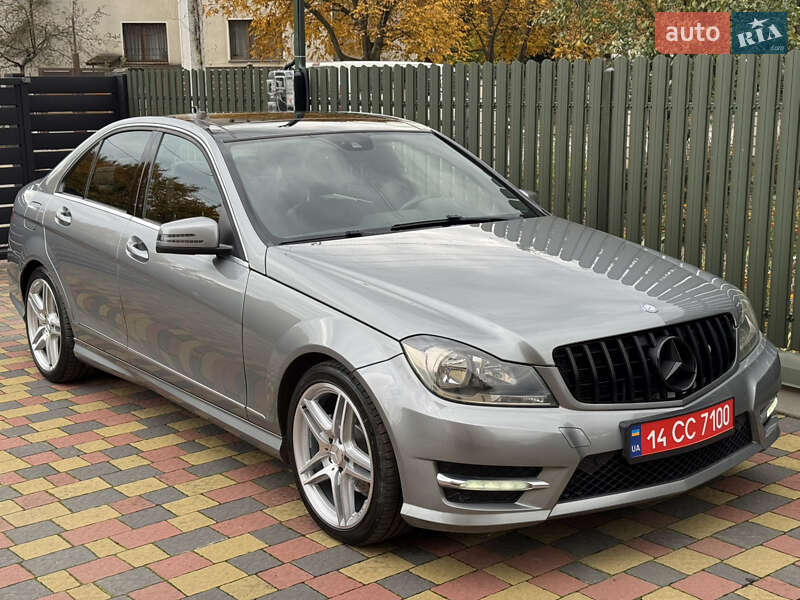 Седан Mercedes-Benz C-Class 2013 в Ивано-Франковске