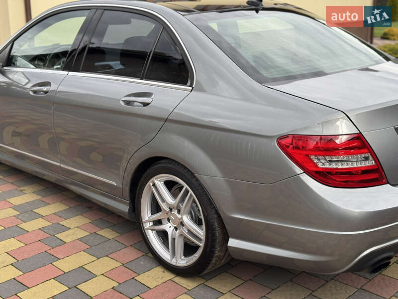 Седан Mercedes-Benz C-Class 2013 в Ивано-Франковске