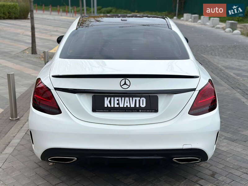 Седан Mercedes-Benz C-Class 2019 в Киеве