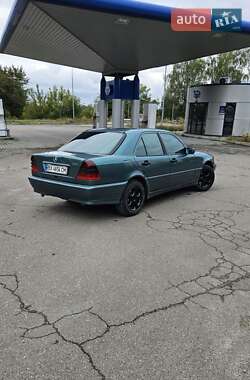 Седан Mercedes-Benz C-Class 1998 в  фото 3 Седан Mercedes-Benz C-Class 1998 в