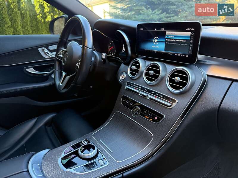 Седан Mercedes-Benz C-Class 2018 в Києві фото 37 Седан Mercedes-Benz C-Class 2018 в Києві