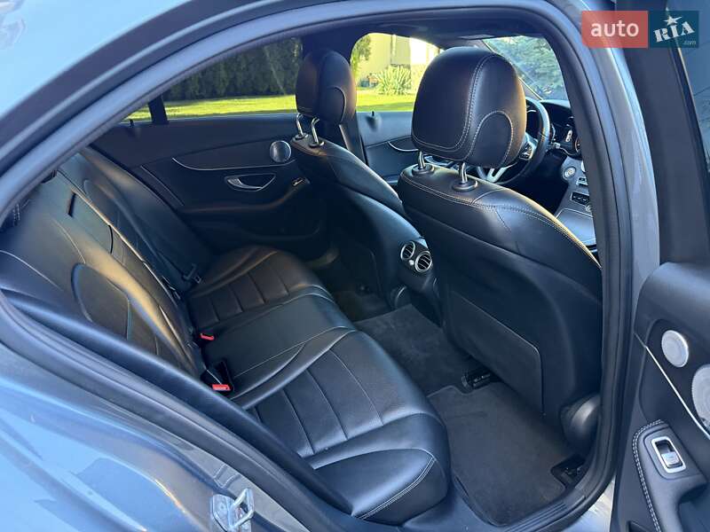 Седан Mercedes-Benz C-Class 2018 в Києві фото 46 Седан Mercedes-Benz C-Class 2018 в Києві