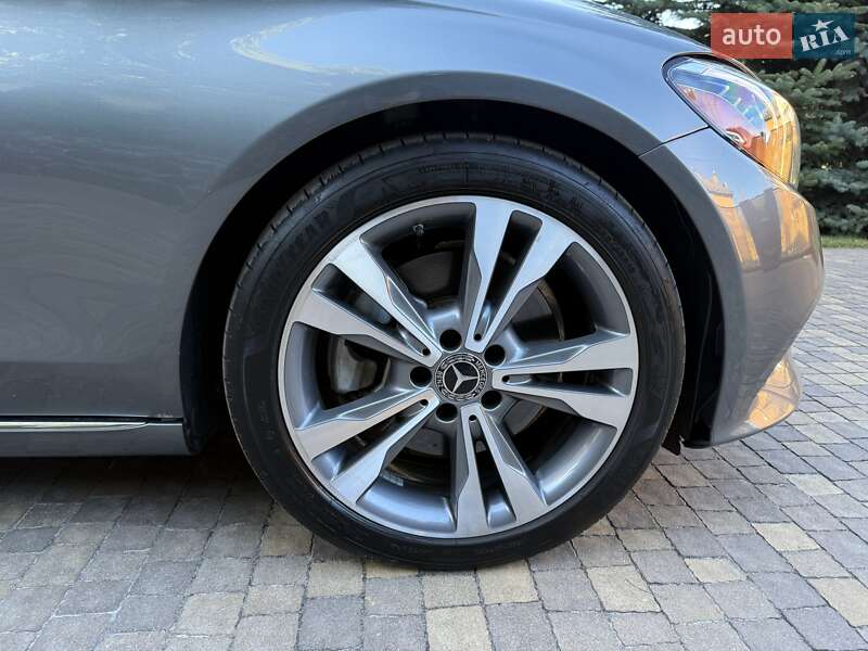 Седан Mercedes-Benz C-Class 2018 в Києві фото 17 Седан Mercedes-Benz C-Class 2018 в Києві