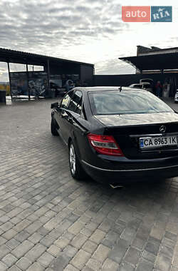 Седан Mercedes-Benz C-Class 2010 в 