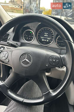 Седан Mercedes-Benz C-Class 2010 в 