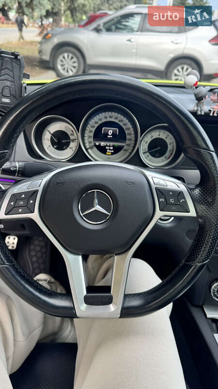 Седан Mercedes-Benz C-Class 2013 в Днепре
