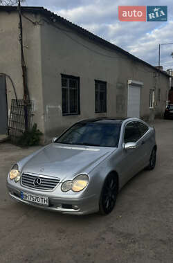 Купе Mercedes-Benz C-Class 2004 в Одессе