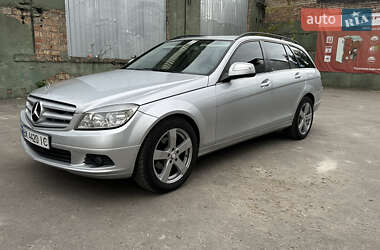 Універсал Mercedes-Benz C-Class 2009 в 