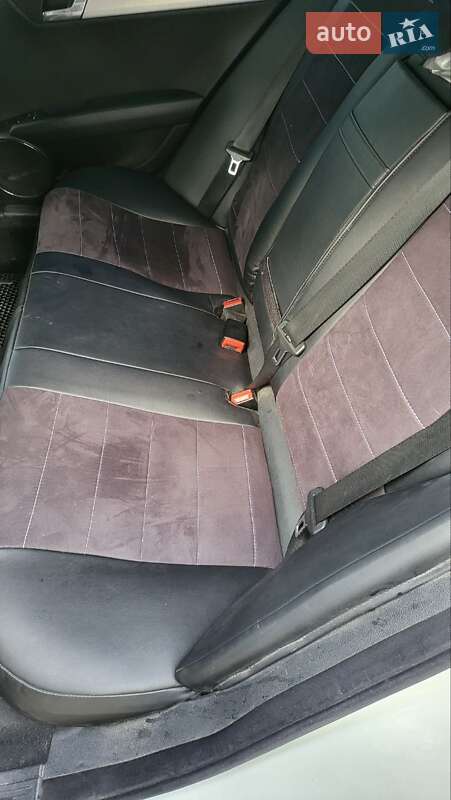 Седан Mercedes-Benz C-Class 2010 в Измаиле